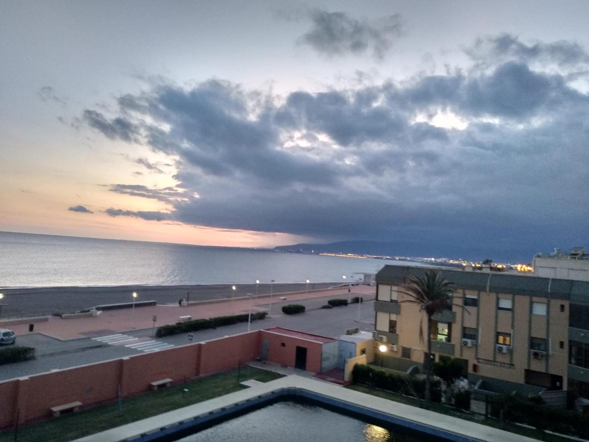 Primera Linea, Magnificas Vistas Al Mar Y A La Playa Retamar  Eksteriør bilde